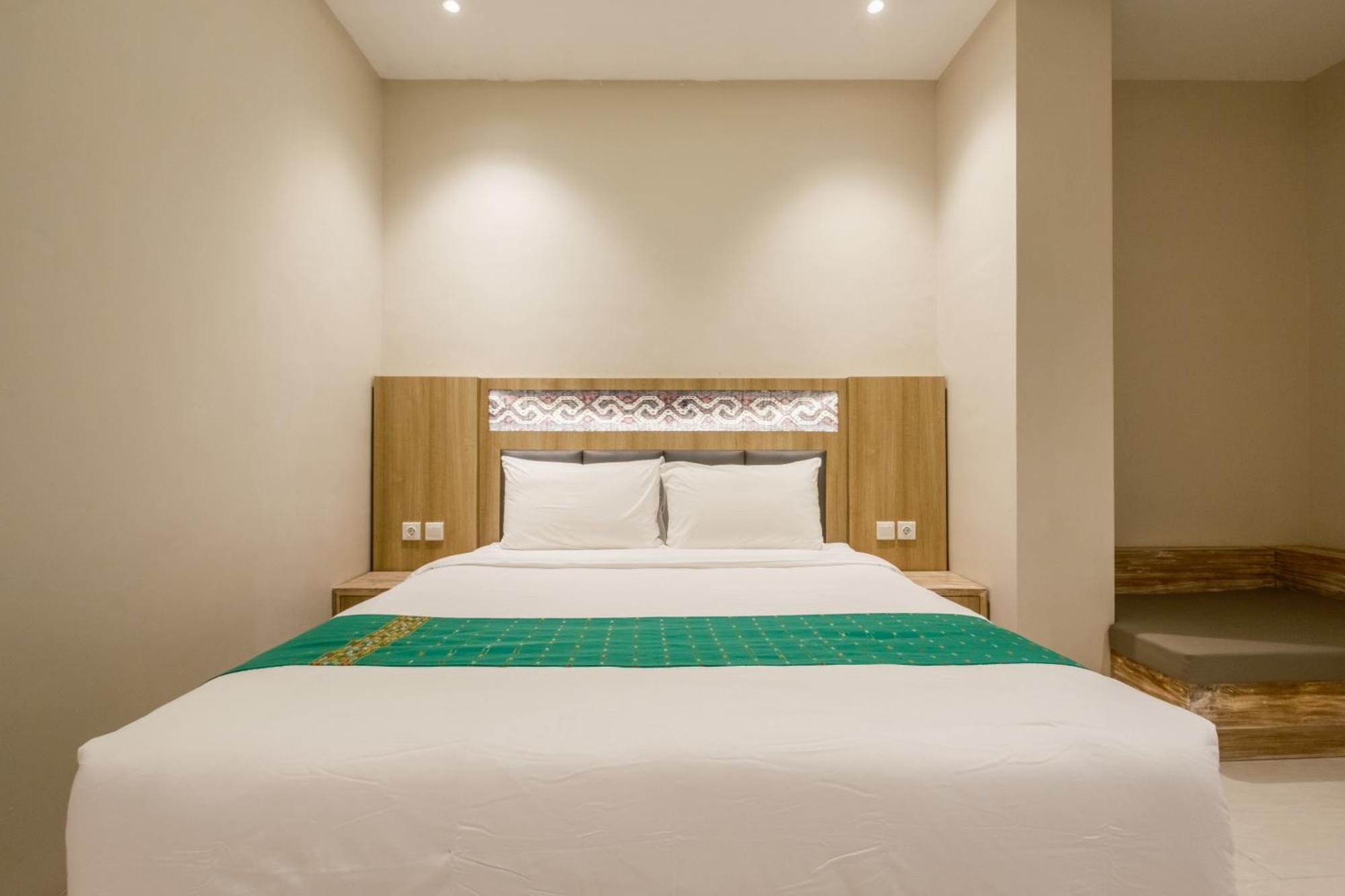 Dejavu 2.0 Hotel Bajo Komodo Labuan Bajo Esterno foto