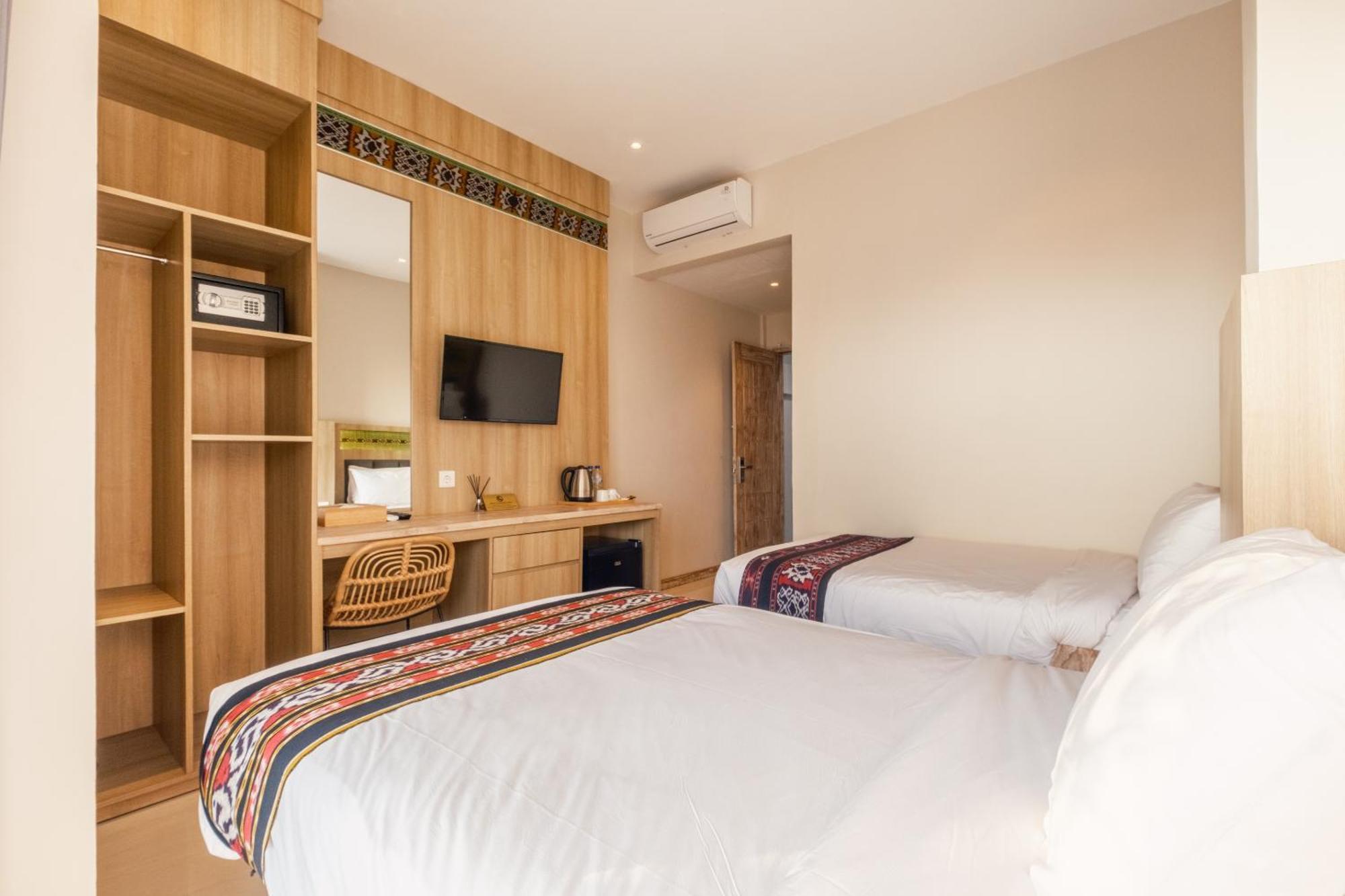 Dejavu 2.0 Hotel Bajo Komodo Labuan Bajo Esterno foto
